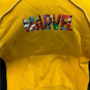 Marvel Hoodie Mens
S Yellow Pullover Sweatshirt
Cotton Blend DIVIDED
